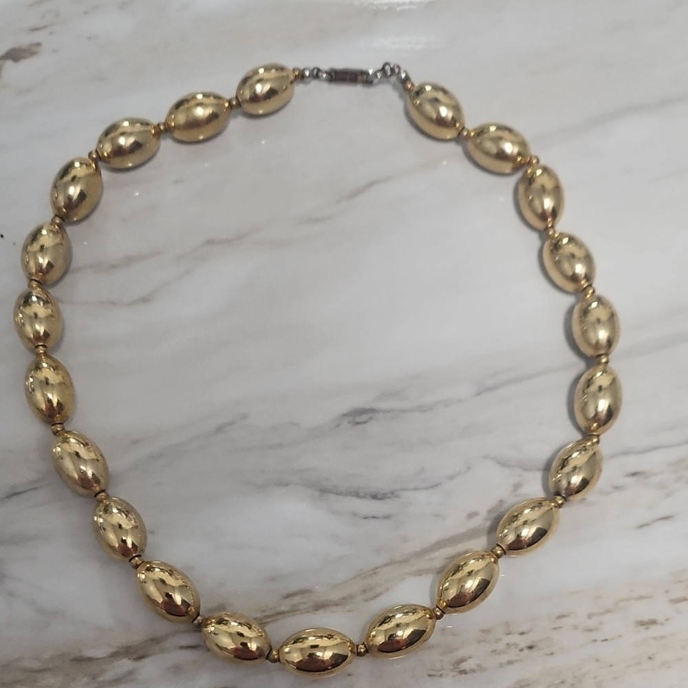 Elegant Gold Beaded Necklace